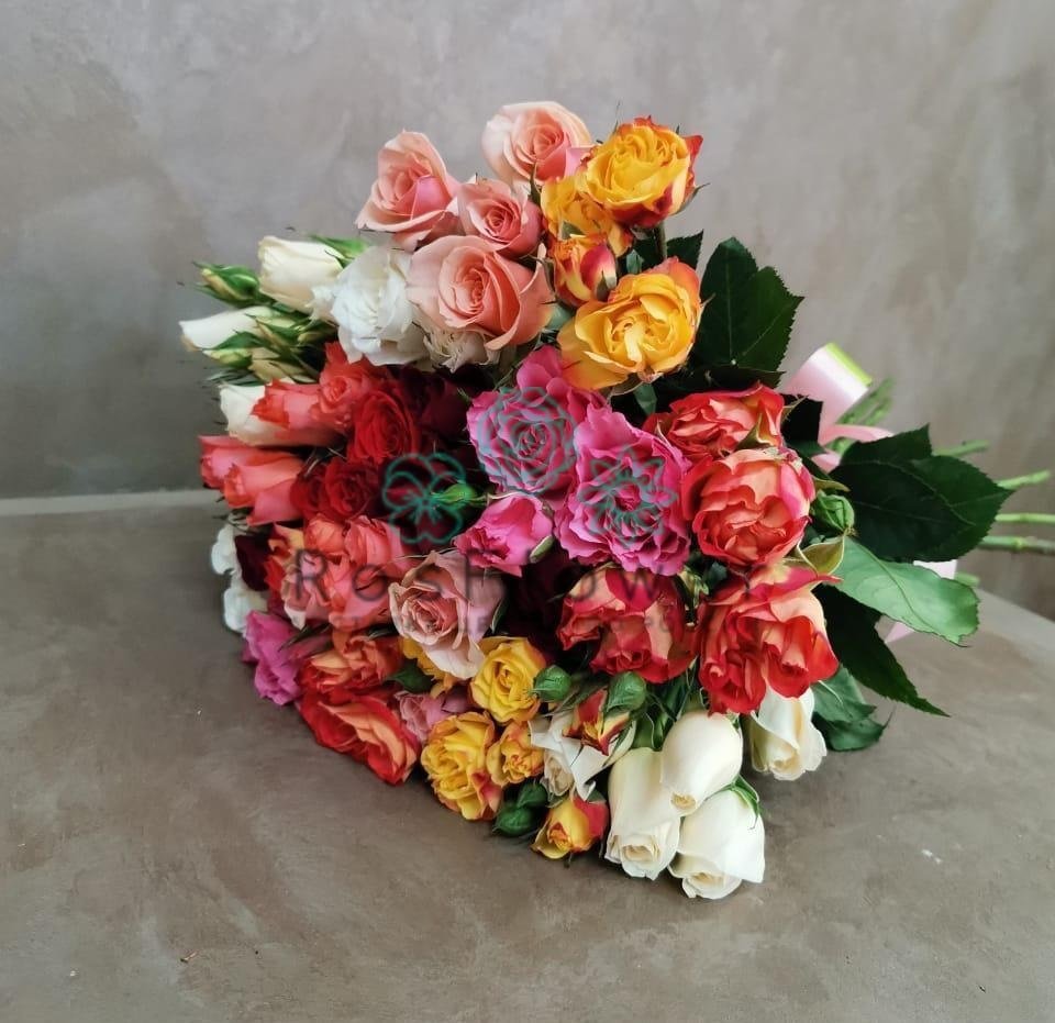 Букет цветов из: Розы в Попутная
