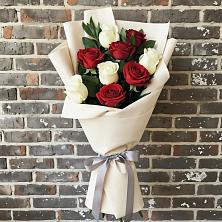 Букет цветов из:  Розы в Попутная