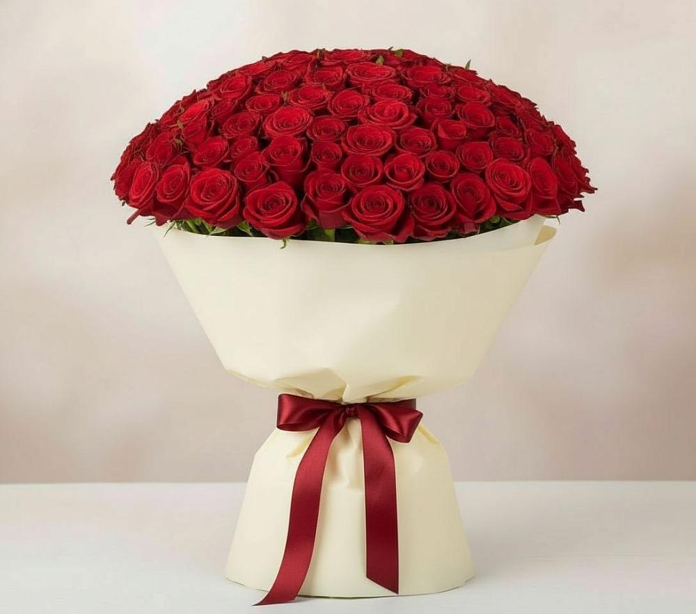 Букет 101 Красная роза Милано в Попутная