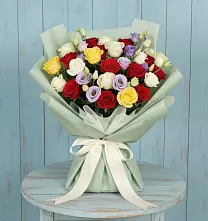 Букет цветов из:  Розы в Попутная