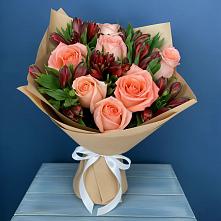 Букет цветов из:  Розы и Альстромерии в Попутная