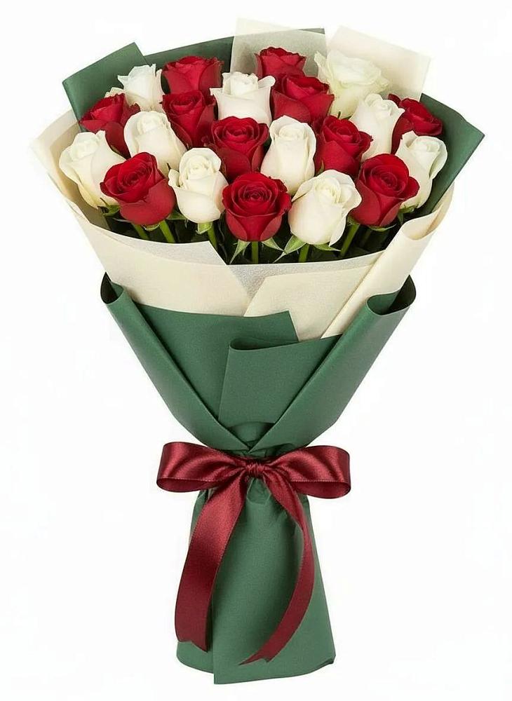 Букет Микс из красных и белых роз в Попутная