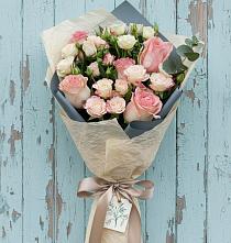 Букет цветов из:  Розы #REPLACE_PRED# Попутная