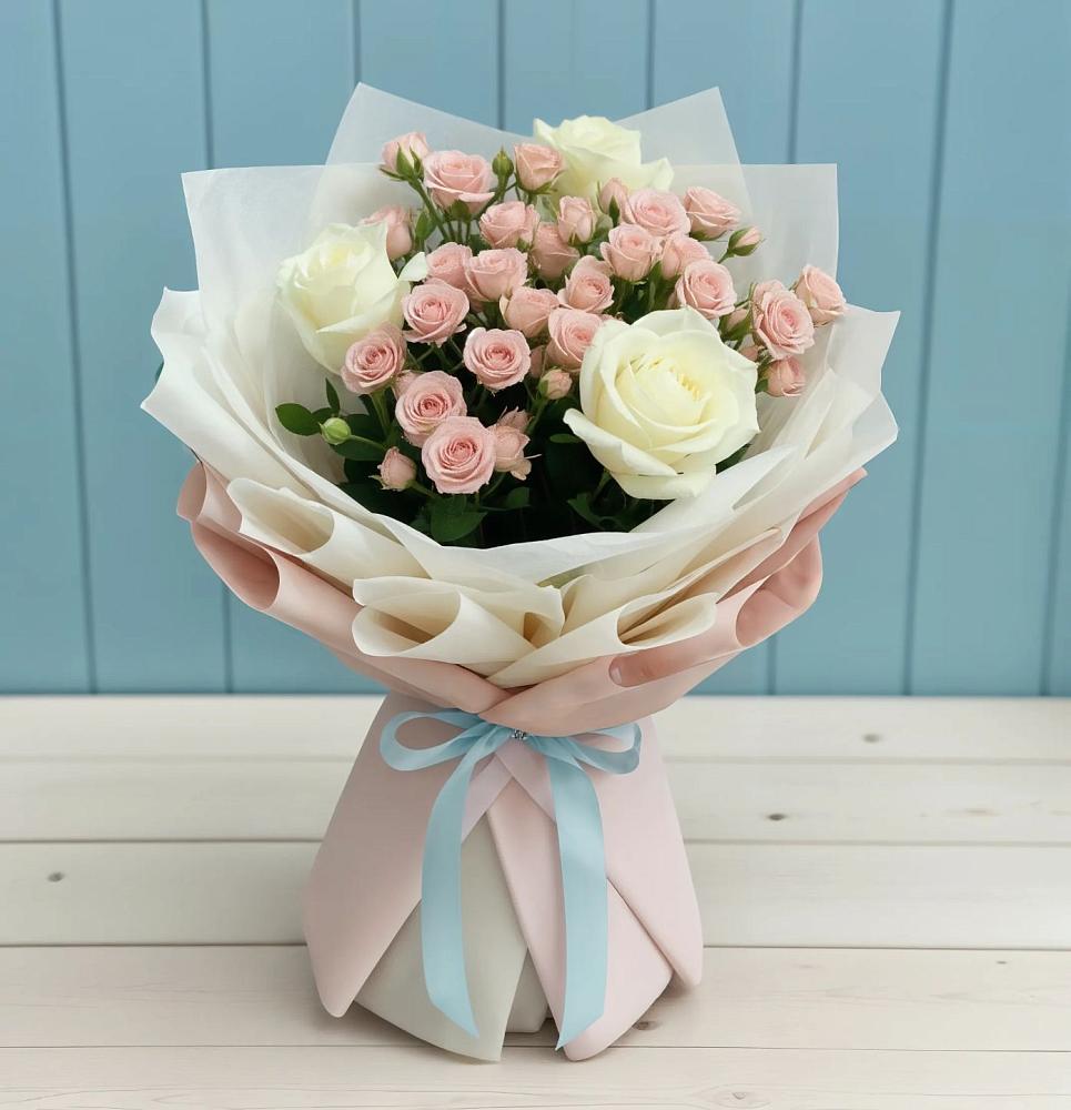 Букет цветов из: Розы в Попутная