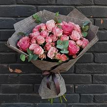 Букет цветов из:  Розы в Попутная