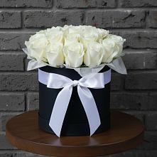 Цветочная композиция из Розы в шляпной коробке в Попутная